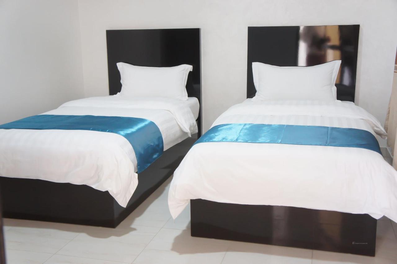 Valencia Hotel & Appartements Nouadhibou Luaran gambar