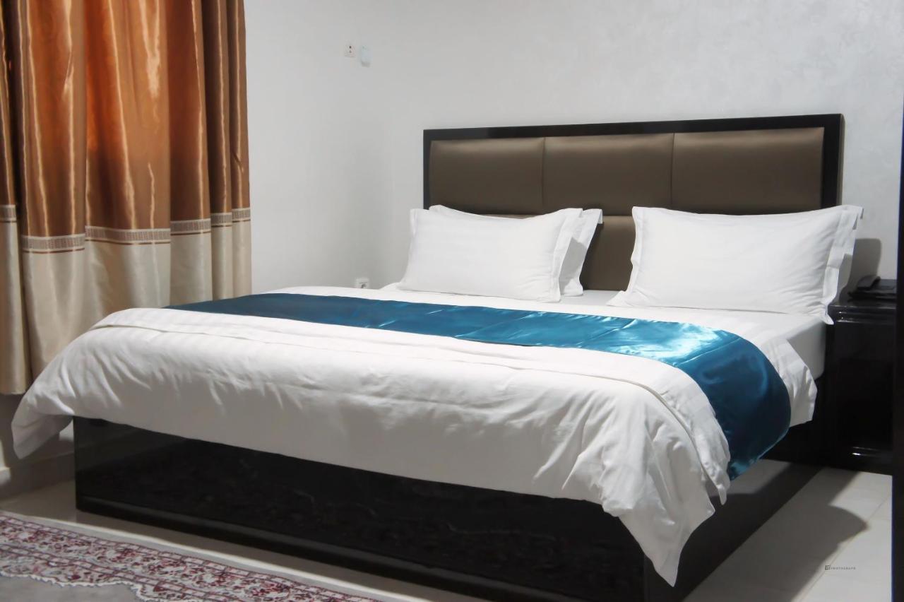 Valencia Hotel & Appartements Nouadhibou Luaran gambar